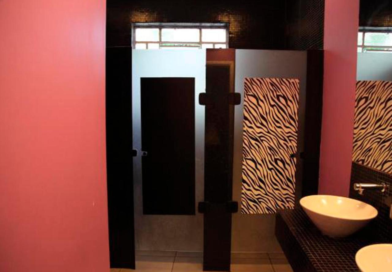 Hbb Hostel "Bar"- Vila Madalena São Paulo Ngoại thất bức ảnh